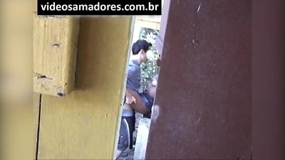 তিনি ভিডিও ফুটেজ আবিষ্কার না হওয়া পর্যন্ত Voyeur ফিল্ম তরুণ দম্পতি যৌনসঙ্গম